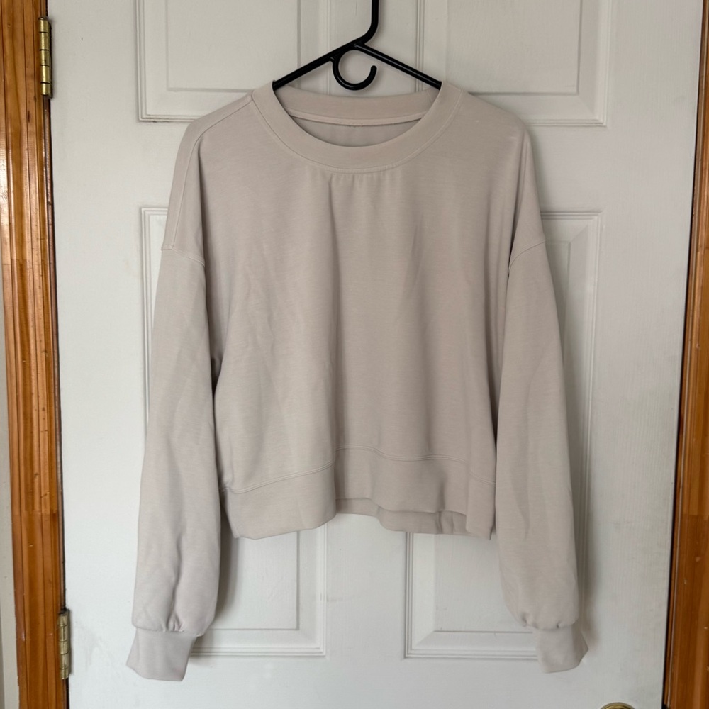 Softstreme Perfectly Oversized Cropped Crew Sweatshirt in White Opal